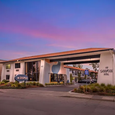 The Sandman Santa Rosa Sonoma, Ascend Hotel Collection